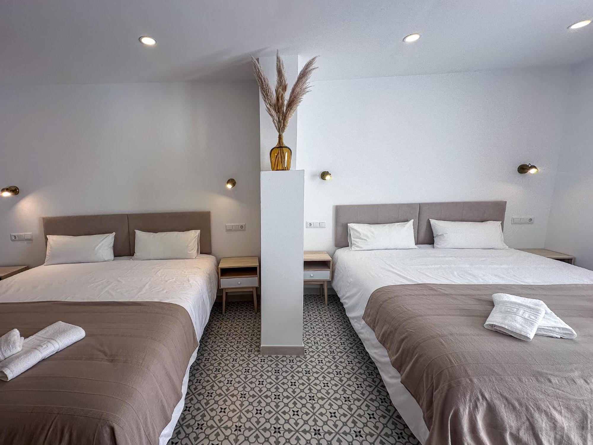 La Tienda Nueva Hotel Competa Bagian luar foto